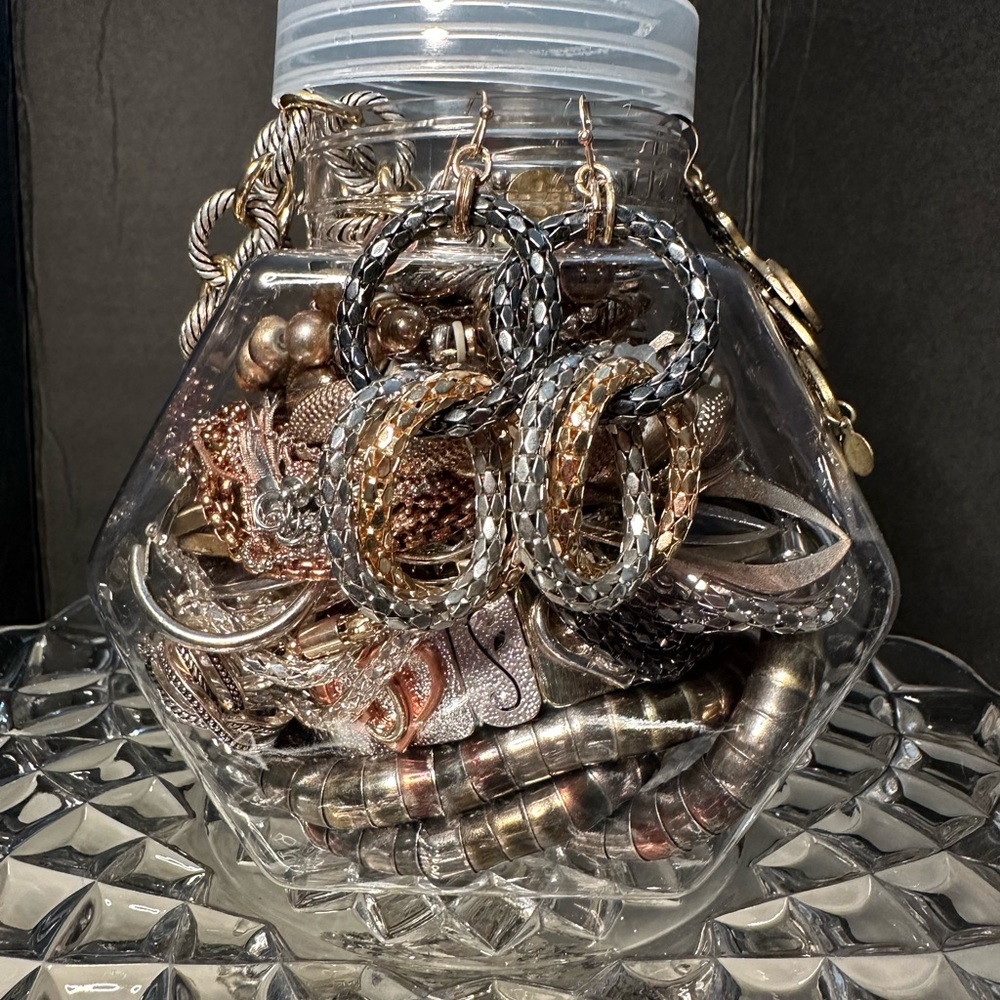 Mystery Jewelry Jar – Multi-Metal Treasures!